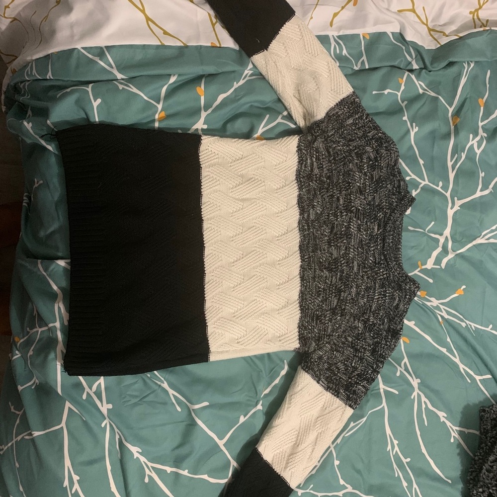 Thick woven sweater